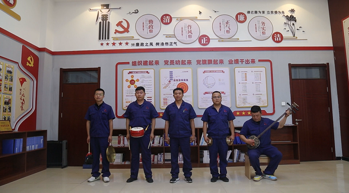 《清廉新说》三句半表演.png